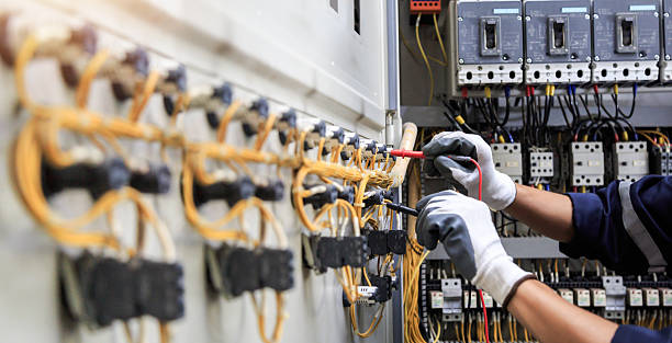 Professional Electrician technician working in Michigan Center, MI